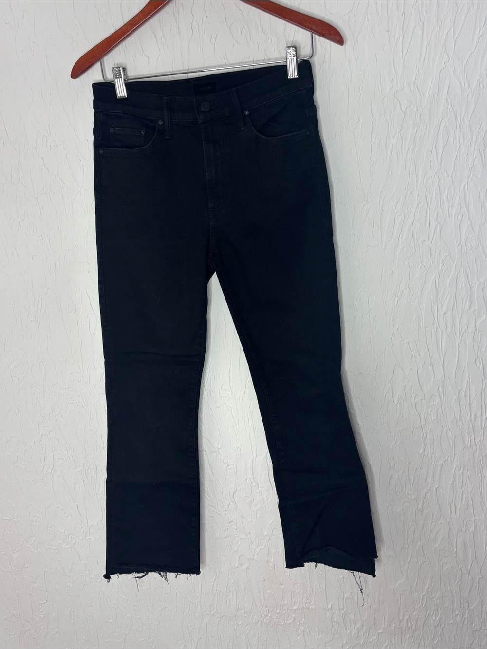 Mother Black The Insider Crop Step Fray Jeans Size 27 In color Not guilty